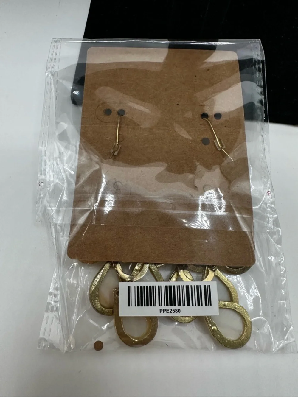 PLUNDER  Goldtone Chandelier Casual Summer  Dangling Earrings